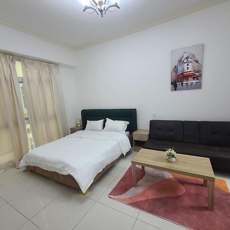 Al Fahad 2 Small Rooms For Men Tecom Dubai Exterior photo