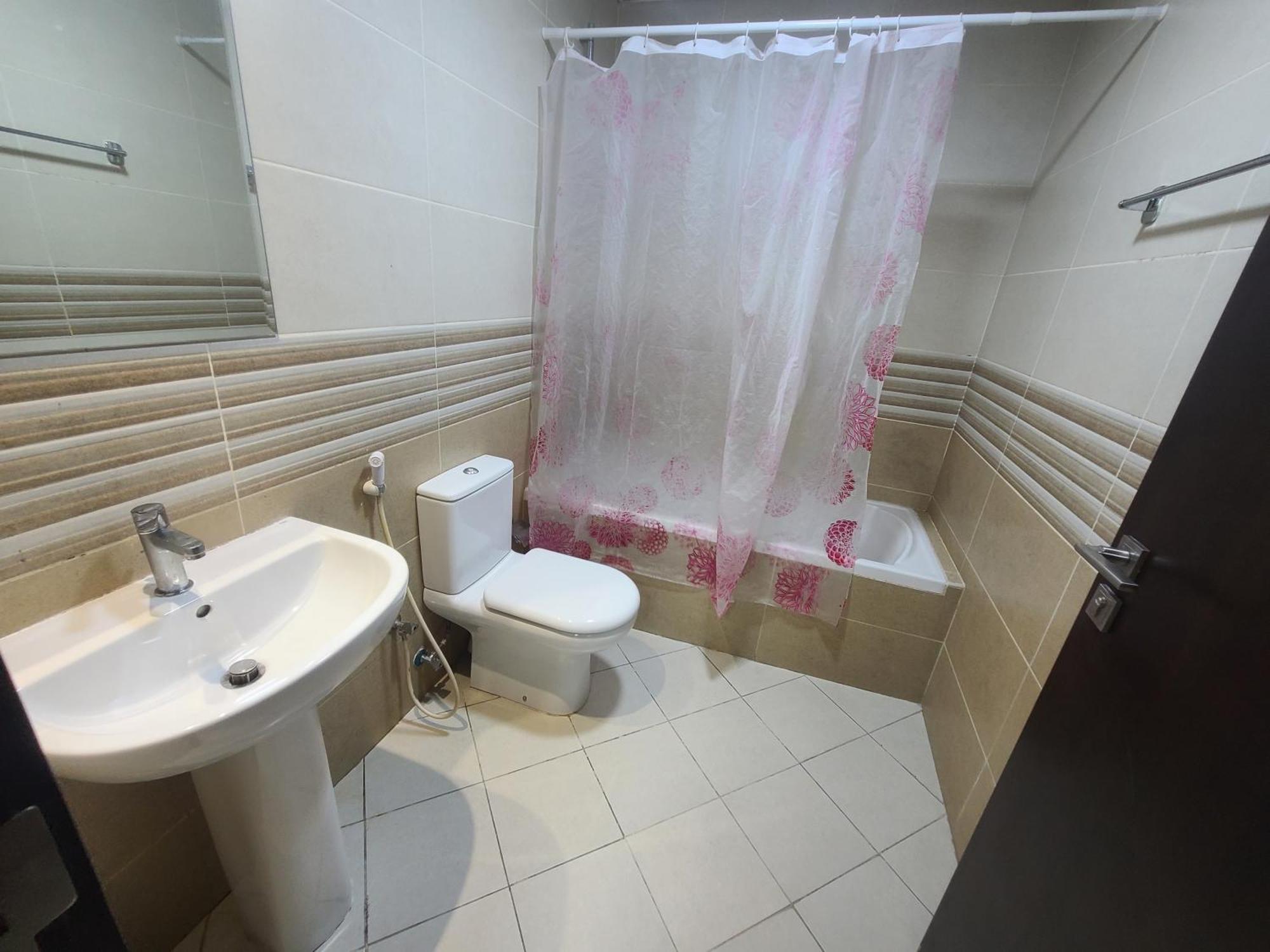 Al Fahad 2 Small Rooms For Men Tecom Dubai Exterior photo
